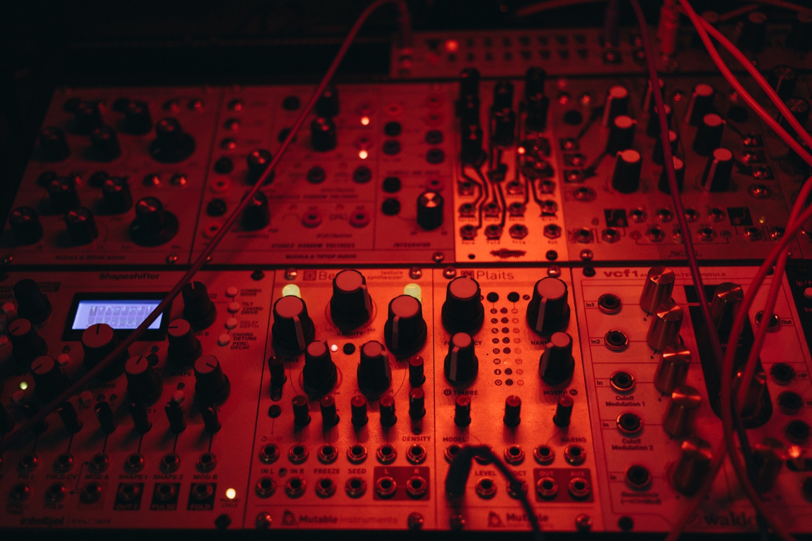 Modular synthesizer under red light